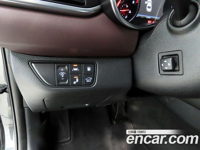 Genesis G70 2.0T AWD Elite 2019 — фото 17
