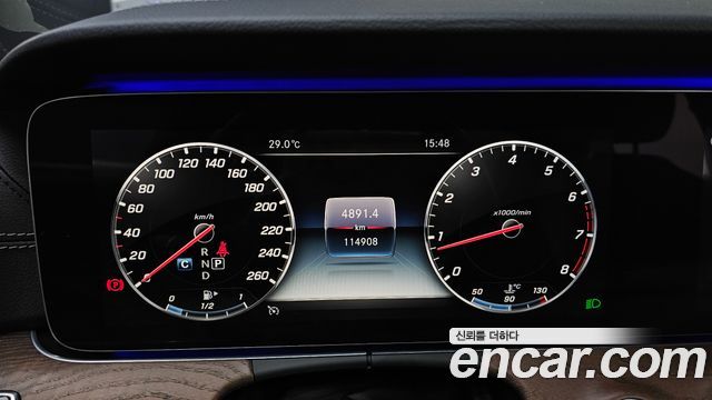 Mercedes-Benz E-Class (W213) E300 4MATIC Exclusive 2019 — фото 8