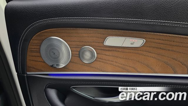 Mercedes-Benz E-Class (W213) E300 4MATIC Exclusive 2019 — фото 28