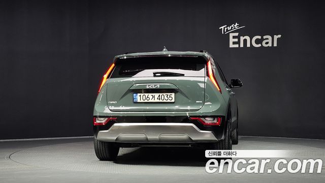 Kia Niro Signature 2022 — фото 4
