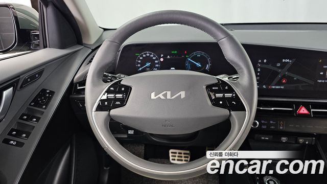 Kia Niro Signature 2022 — фото 17