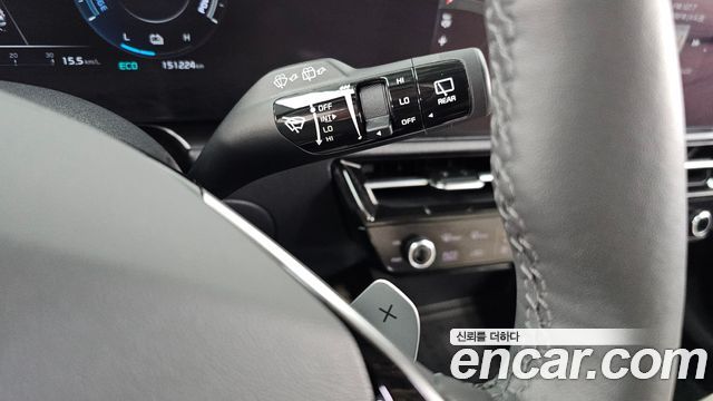 Kia Niro Signature 2022 — фото 33