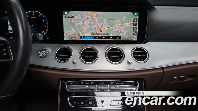Mercedes-Benz E-Class (W213) E250 Avantgarde 2021 — фото 17