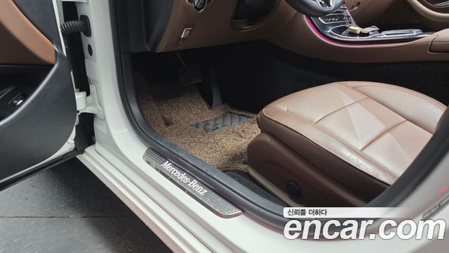 Mercedes-Benz E-Class (W213) E250 Avantgarde 2021 — фото 22