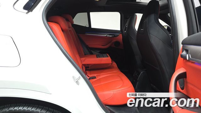 BMW X2 (F39) xDrive M35i 2022 — фото 11