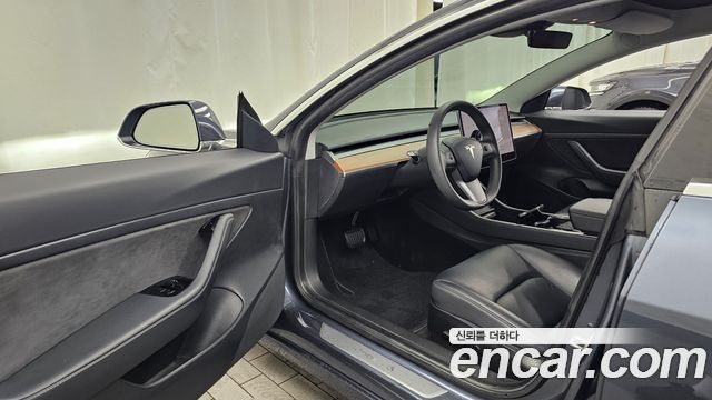 Tesla Model 3 Standard Range Plue RWD 2020 — фото 10
