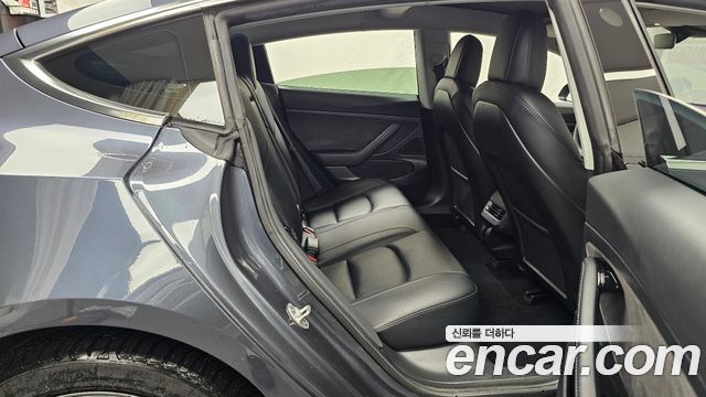 Tesla Model 3 Standard Range Plue RWD 2020 — фото 11