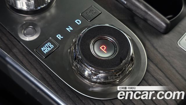 Genesis G80 (RG3) Gasoline 3.5 Turbo AWD 2025 — фото 9