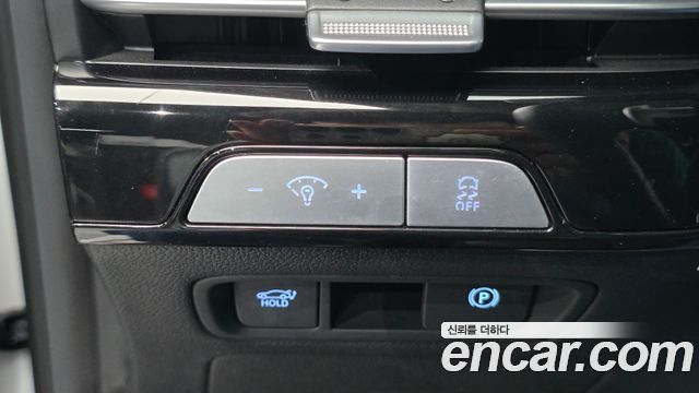 Genesis G80 (RG3) Gasoline 3.5 Turbo AWD 2025 — фото 13