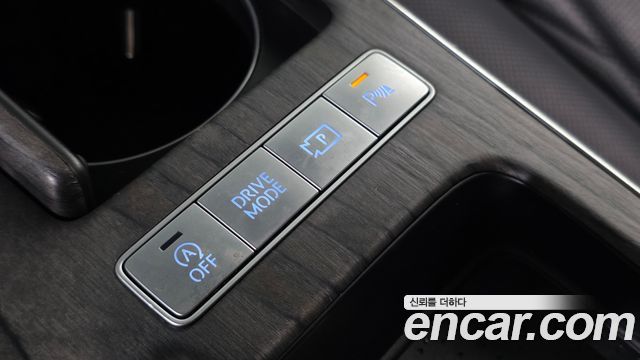 Genesis G80 (RG3) Gasoline 3.5 Turbo AWD 2025 — фото 29