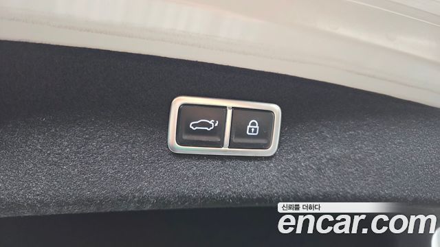 Genesis G80 (RG3) Gasoline 3.5 Turbo AWD 2025 — фото 35