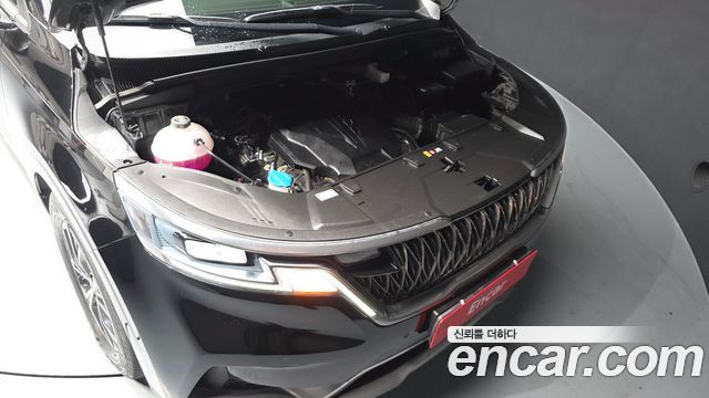 Kia Carnival (IV) Gasoline 9-Seater Noblesse 2023 — фото 6