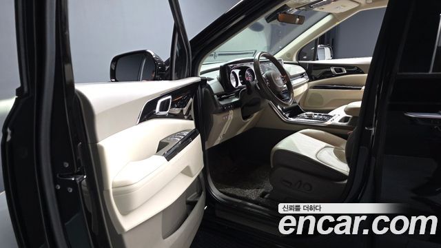 Kia Carnival (IV) Gasoline 9-Seater Noblesse 2023 — фото 10