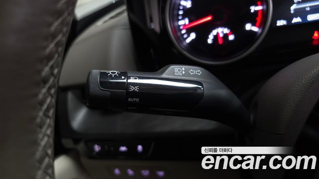 Kia Carnival (IV) Gasoline 9-Seater Noblesse 2023 — фото 46
