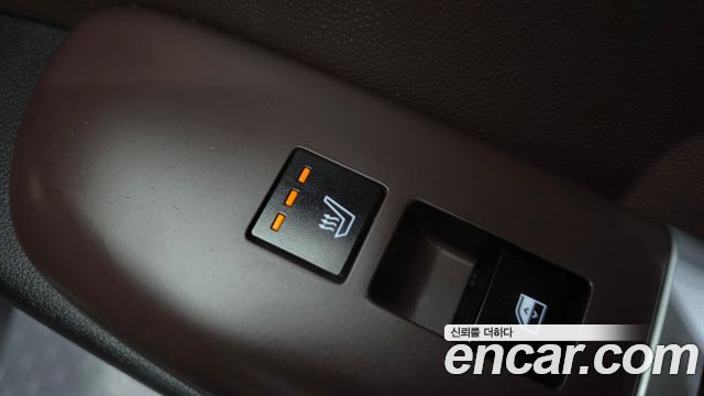 Hyundai Grandeur Hybrid (GN7) Exclusive 2023 — фото 19