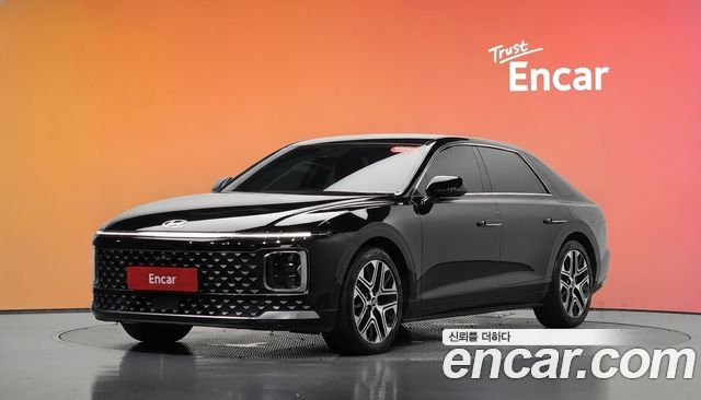 Hyundai Grandeur Hybrid (GN7) Exclusive 2023 — фото 1