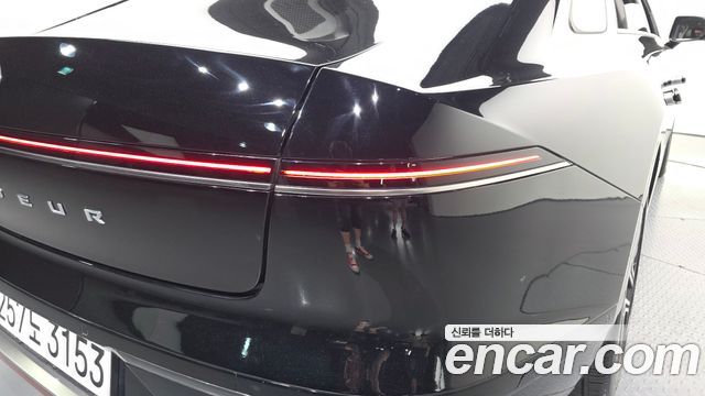 Hyundai Grandeur Hybrid (GN7) Exclusive 2023 — фото 23