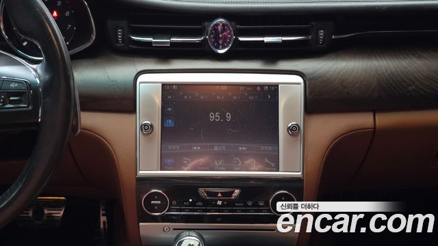Maserati Quattroporte S Q4 3.0 V6 2016 — фото 20