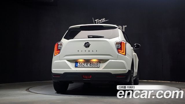 KG Mobility (SsangYong) Very New Tivoli Gasoline 1.5 2WD V3 2022 — фото 4