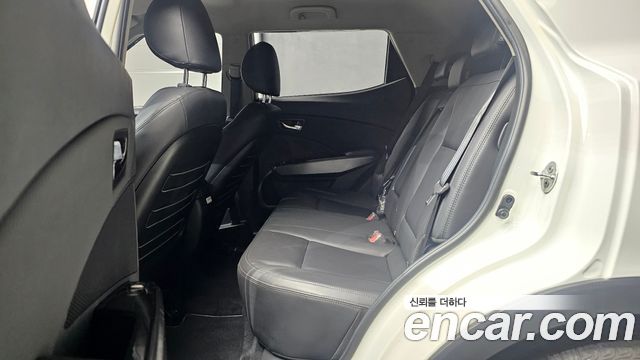 KG Mobility (SsangYong) Very New Tivoli Gasoline 1.5 2WD V3 2022 — фото 12