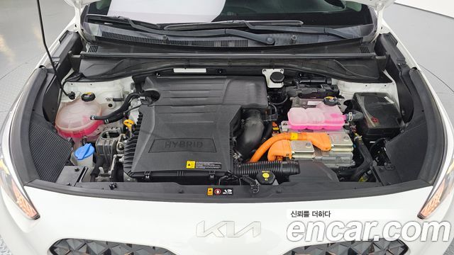 Kia Niro 1.6 HEV Prestige 2022 — фото 6