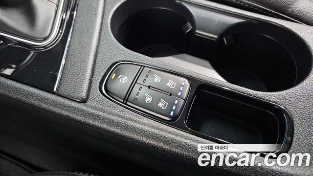Kia Niro 1.6 HEV Prestige 2022 — фото 14