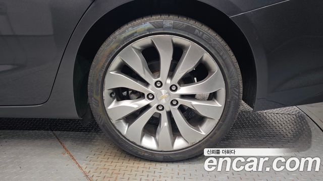 Chevrolet Malibu 1.5 Turbo LTZ 2017 — фото 21