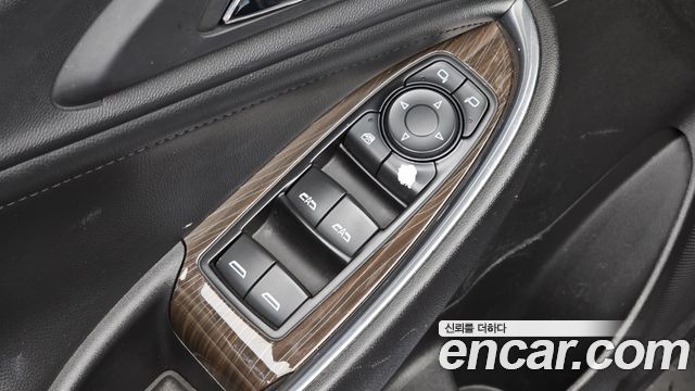 Chevrolet Malibu 1.5 Turbo LTZ 2017 — фото 31