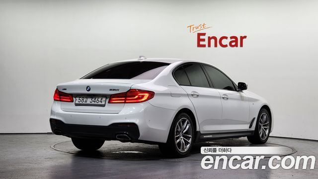 BMW 5 Series (G30) 530i xDrive M Sport Package 2017 — фото 2