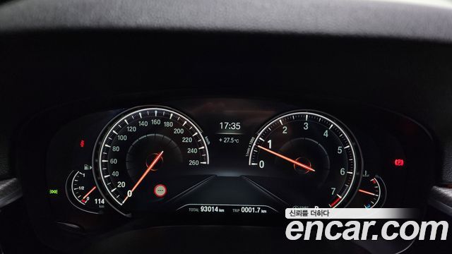 BMW 5 Series (G30) 530i xDrive M Sport Package 2017 — фото 8