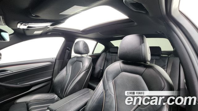 BMW 5 Series (G30) 530i xDrive M Sport Package 2017 — фото 12