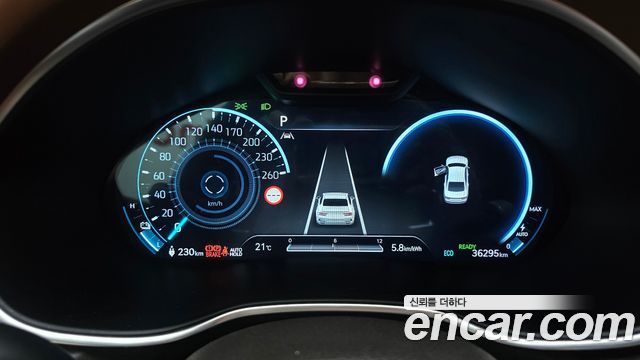 Genesis Electrified G80 (RG3) e-AWD 2022 — фото 8
