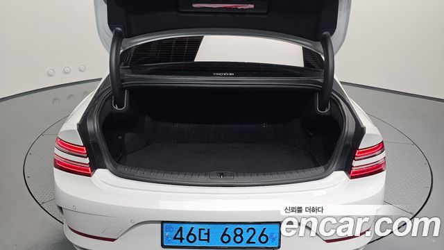 Genesis Electrified G80 (RG3) e-AWD 2022 — фото 38