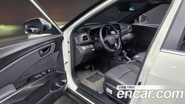 KG Mobility (SsangYong) Very New Tivoli Gasoline 1.5 2WD V5 2021 — фото 10