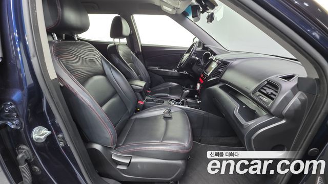 KG Mobility (SsangYong) Tivoli Air Diesel RX 4WD 2016 — фото 10