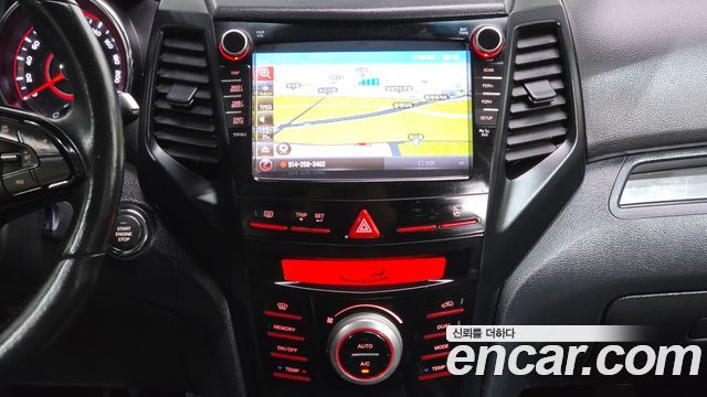KG Mobility (SsangYong) Tivoli Air Diesel RX 4WD 2016 — фото 15