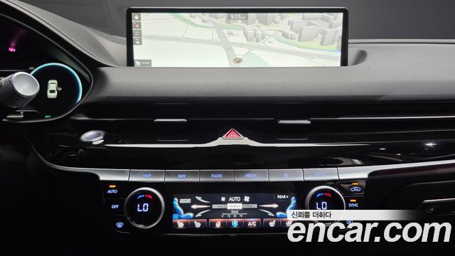 Genesis G80 (RG3) Gasoline 3.5 Turbo AWD 2022 — фото 15