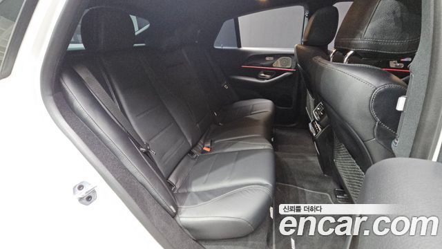 Mercedes-Benz GLE-Class (W167) GLE400d 4MATIC Coupe 2023 — фото 11