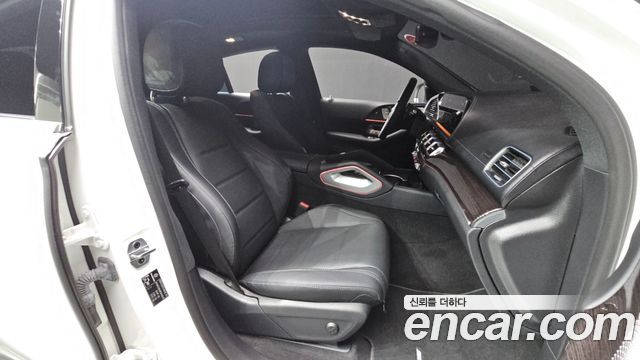 Mercedes-Benz GLE-Class (W167) GLE400d 4MATIC Coupe 2023 — фото 26