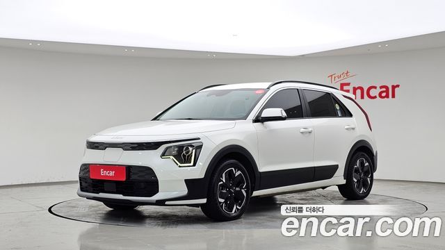 Kia Niro EV Air 2023 — фото 1