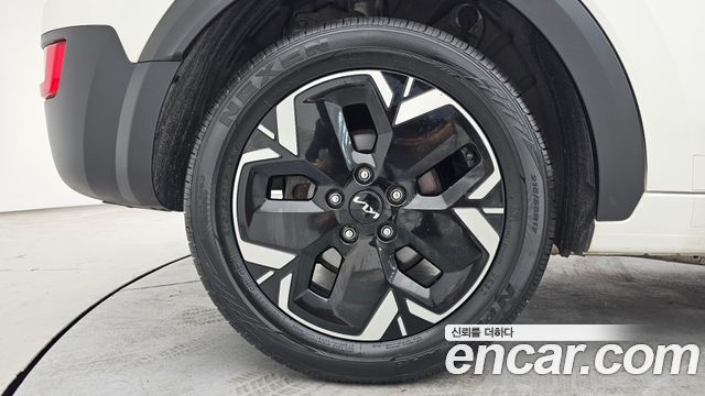 Kia Niro EV Air 2023 — фото 5