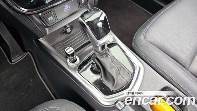 KG Mobility (SsangYong) Very New Tivoli Gasoline 1.5 2WD V3 2022 — фото 9