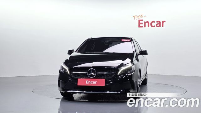 Mercedes-Benz A-Class (W176) A200 2018 — фото 3