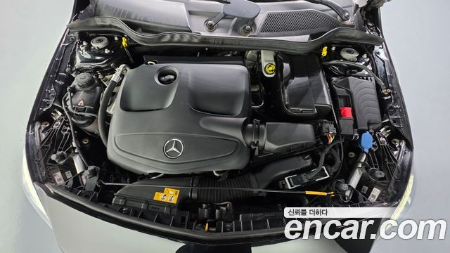 Mercedes-Benz A-Class (W176) A200 2018 — фото 6