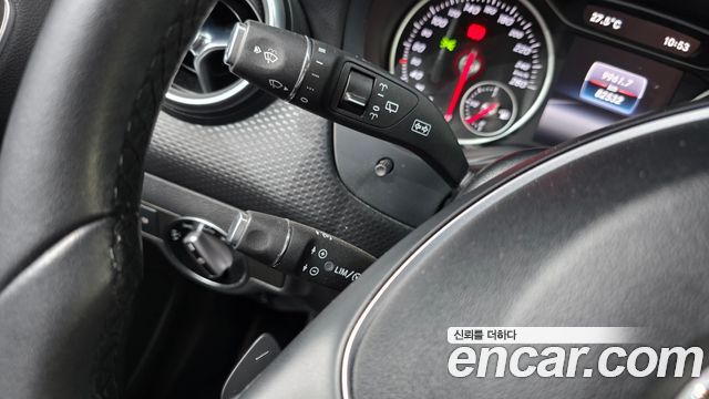 Mercedes-Benz A-Class (W176) A200 2018 — фото 20