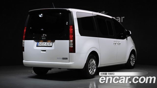 Hyundai Staria Cargo 5-Seater Modern 2024 — фото 2