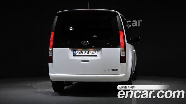 Hyundai Staria Cargo 5-Seater Modern 2024 — фото 4