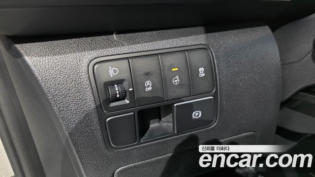 Hyundai Staria Cargo 5-Seater Modern 2024 — фото 12