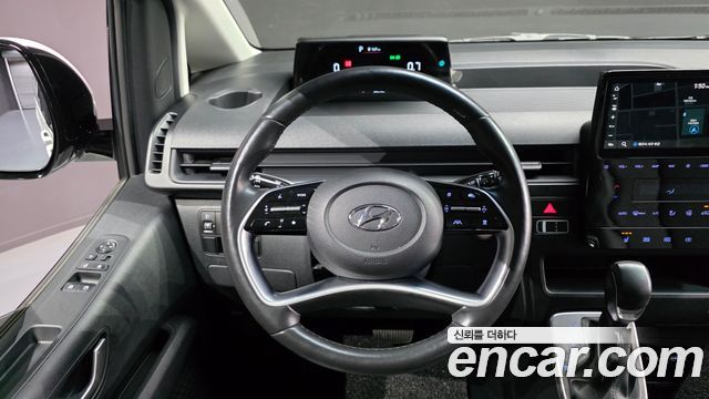 Hyundai Staria Cargo 5-Seater Modern 2024 — фото 13