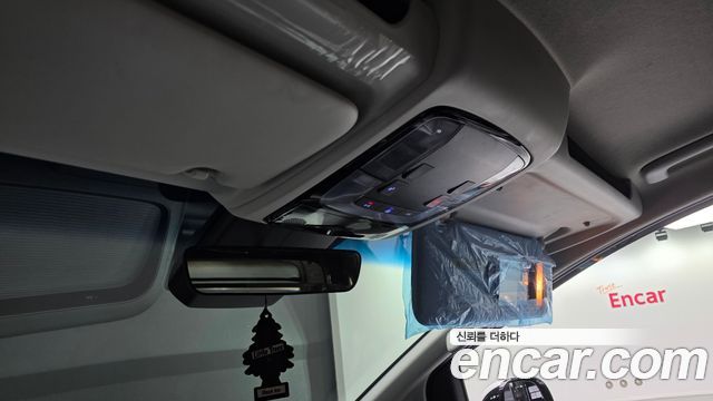 Hyundai Staria Cargo 5-Seater Modern 2024 — фото 19